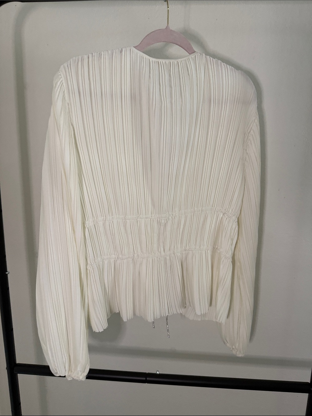 Vince Ivory Pleated V-Neck Drawstring Blouse - Picture 3 of 4